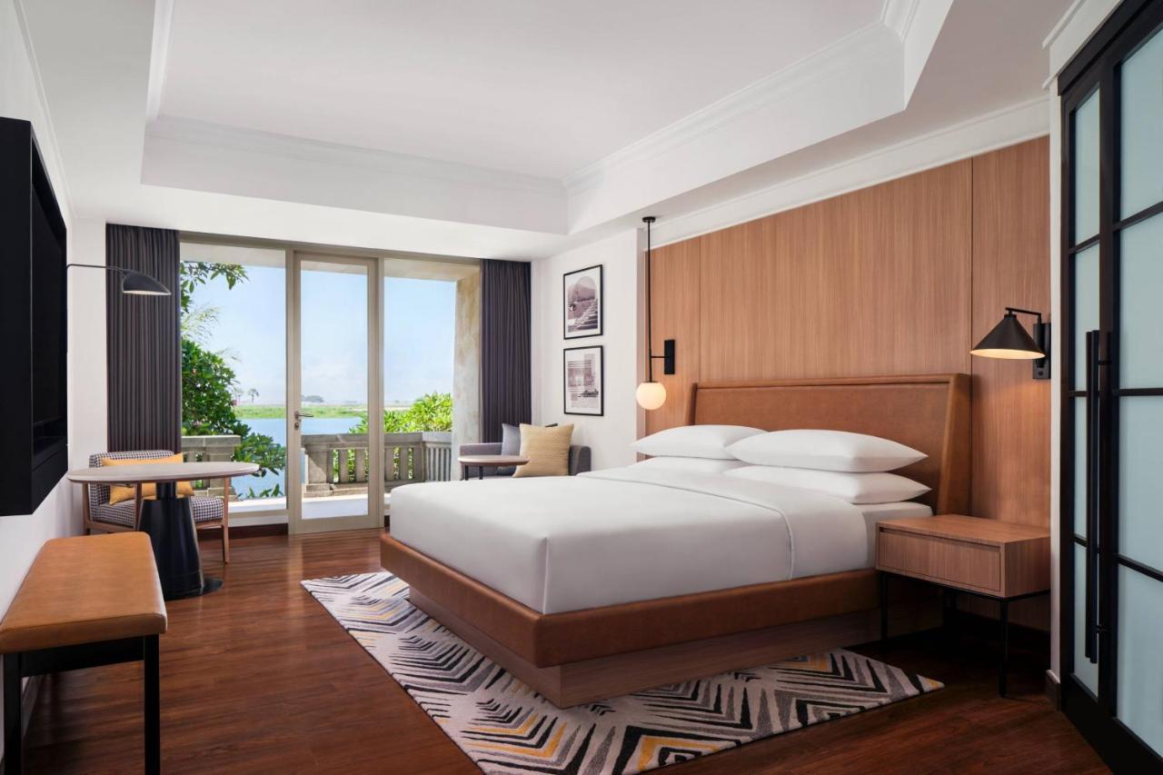 טנגרנג Sheraton Jakarta Soekarno Hatta Airport מראה חיצוני תמונה