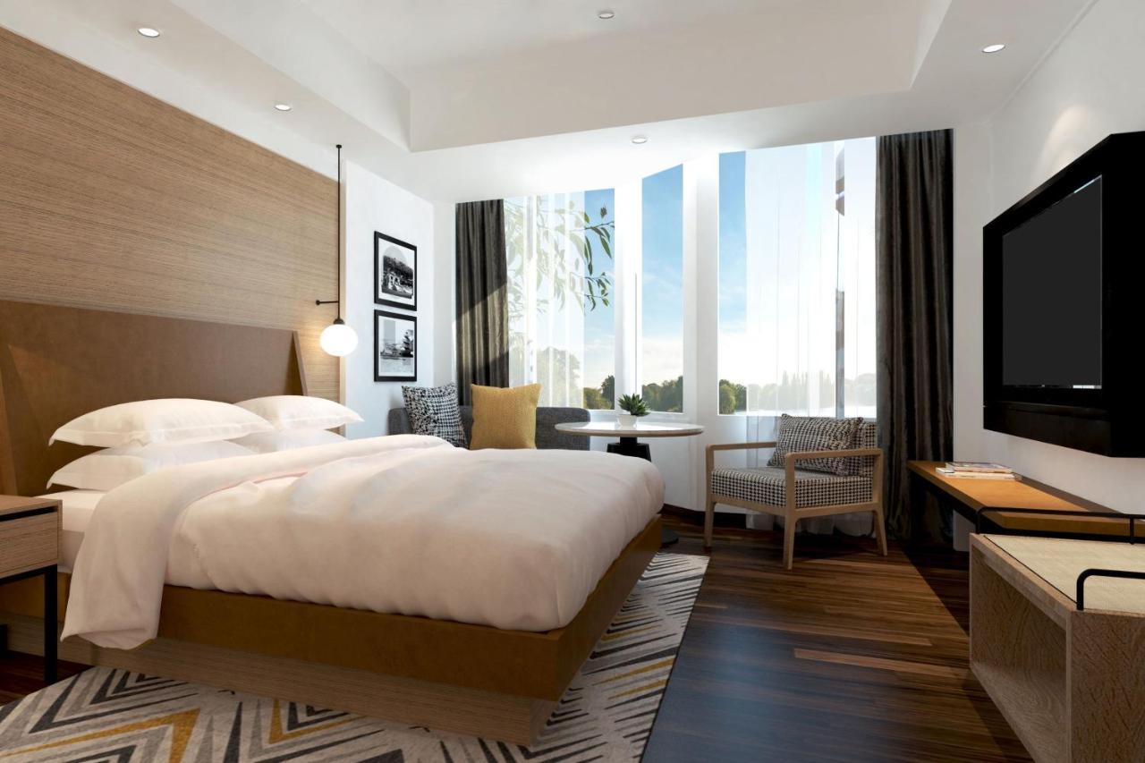 טנגרנג Sheraton Jakarta Soekarno Hatta Airport מראה חיצוני תמונה